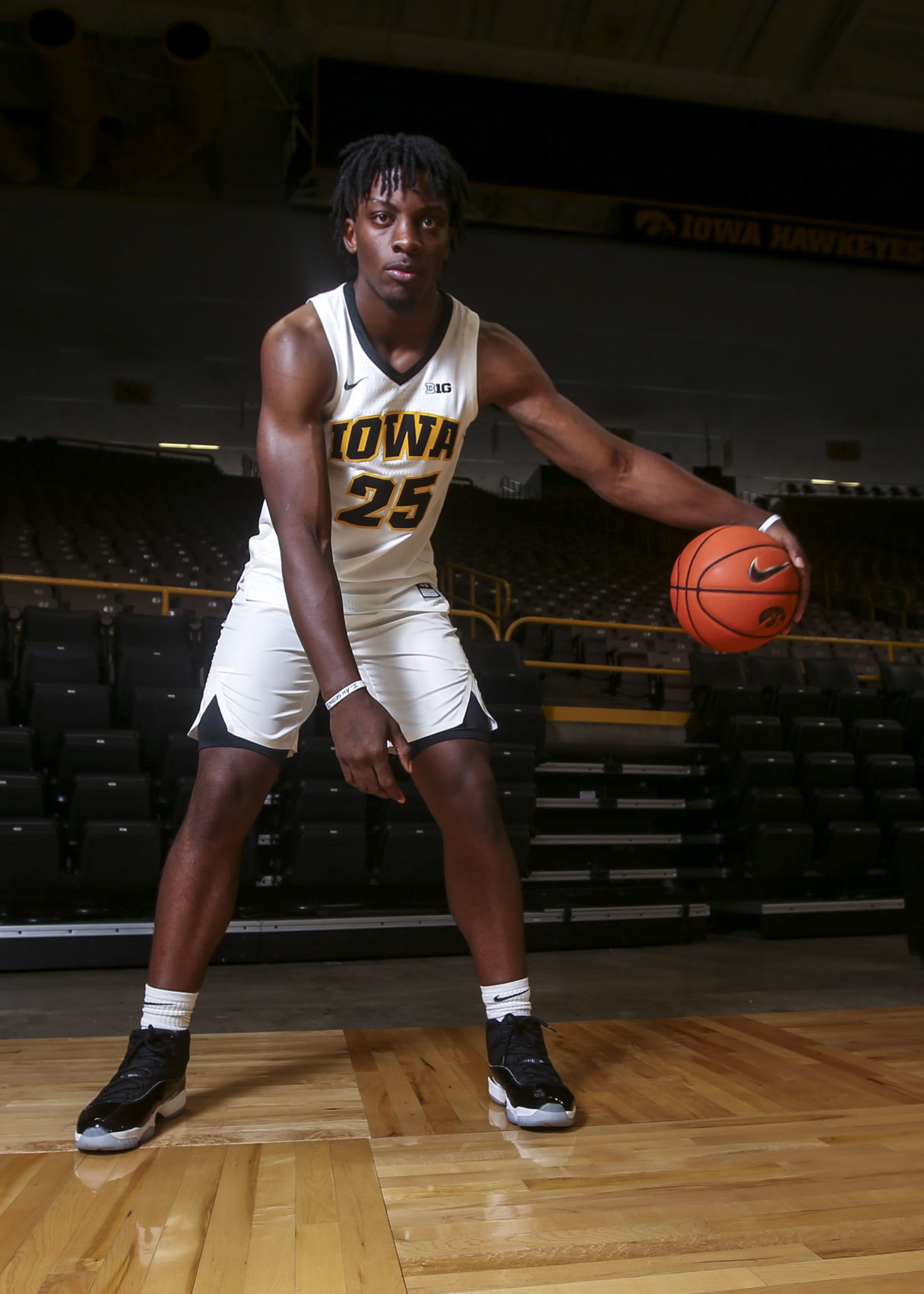 100818-Iowa-BB-Media-Day-026